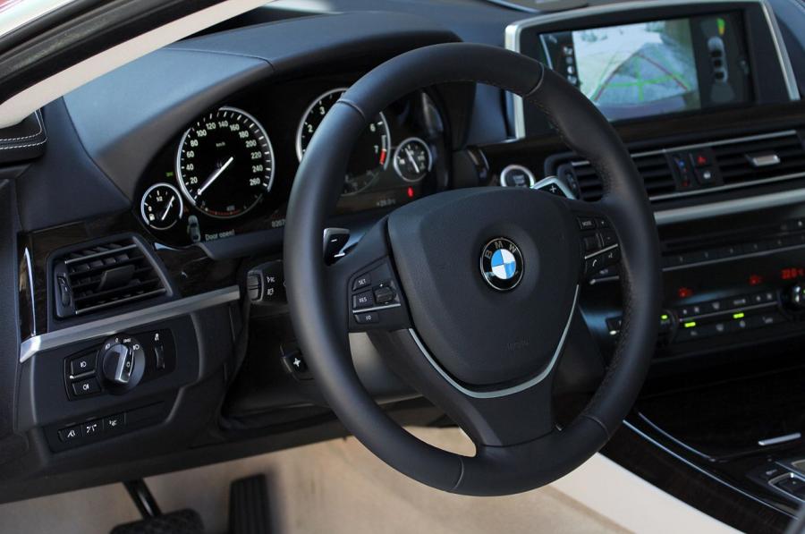  BMW 6-Series Coupe 2012 года  (фото 53 из 207)